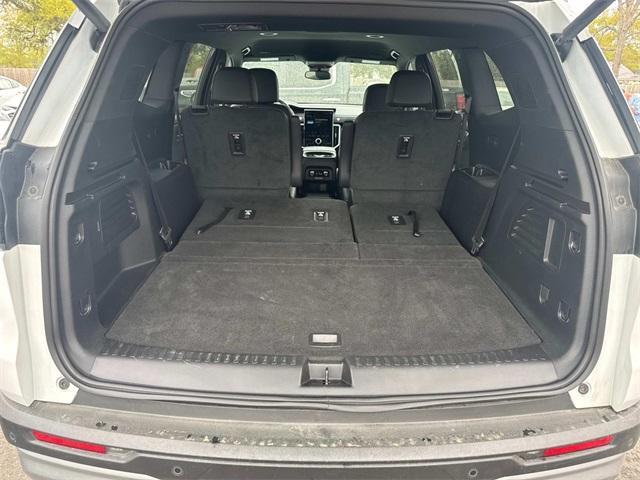 used 2024 GMC Acadia car, priced at $40,995