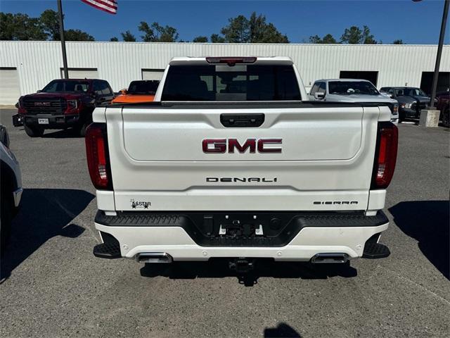 new 2025 GMC Sierra 1500 car, priced at $78,605