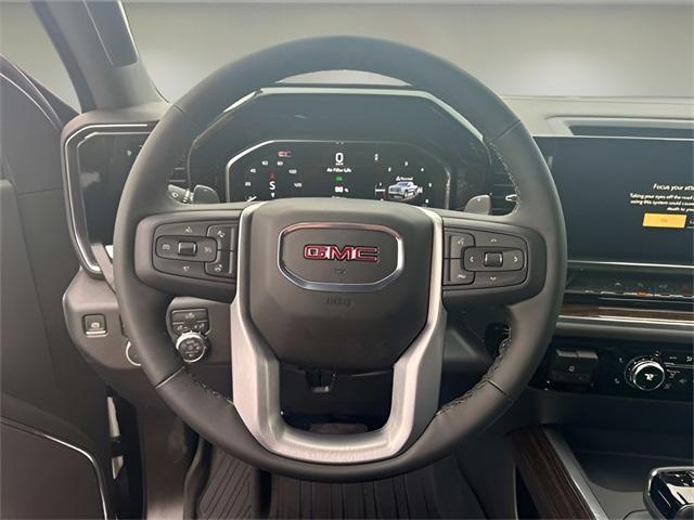 new 2025 GMC Sierra 1500 car, priced at $52,220