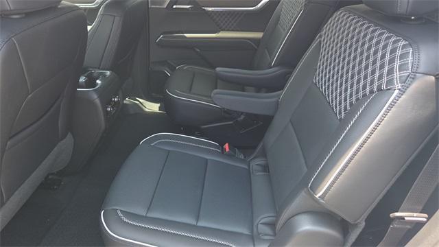 new 2025 GMC Acadia car, priced at $62,255