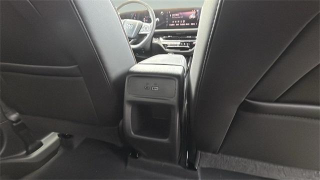 new 2025 Buick Envista car, priced at $31,399