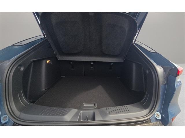 new 2025 Buick Envista car, priced at $28,149