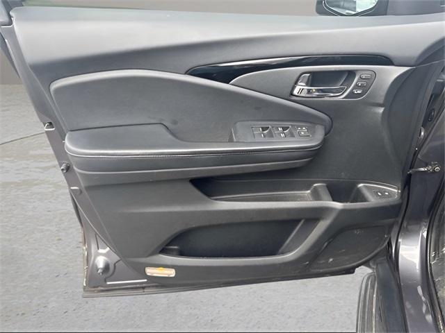 used 2019 Honda Pilot car, priced at $22,495