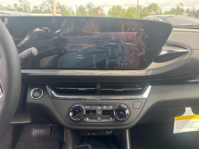 new 2025 Buick Envista car, priced at $27,775