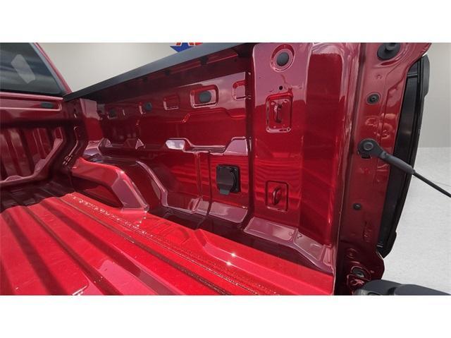 new 2025 GMC Canyon car, priced at $45,515