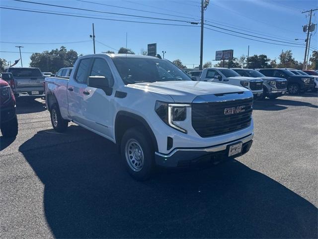 new 2025 GMC Sierra 1500 car, priced at $48,460