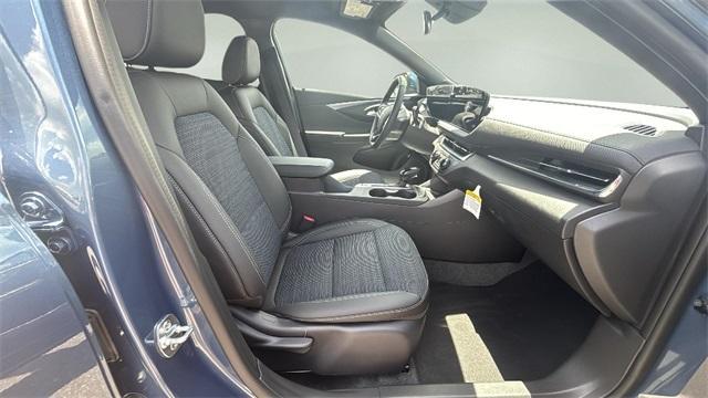 new 2025 Buick Envista car, priced at $27,970