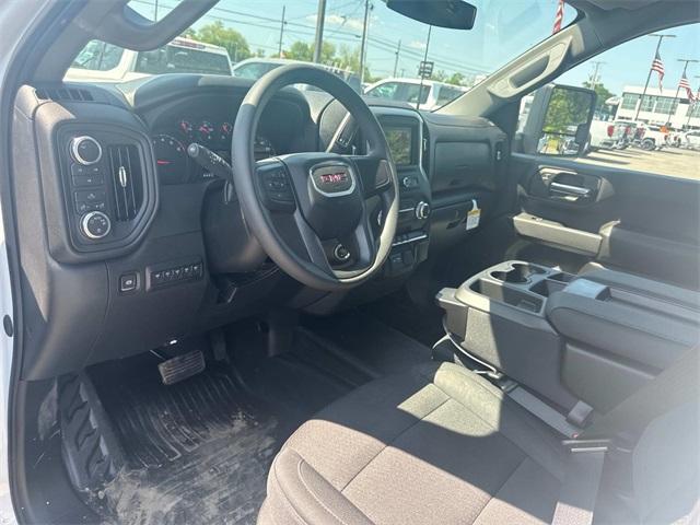 new 2025 GMC Sierra 2500 car, priced at $52,605
