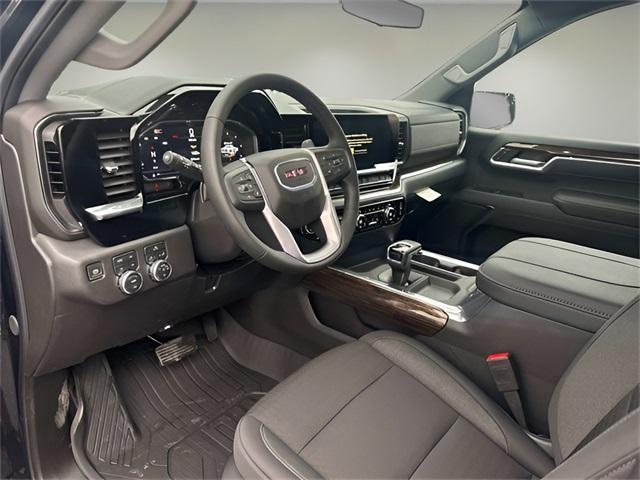 new 2025 GMC Sierra 1500 car, priced at $52,220