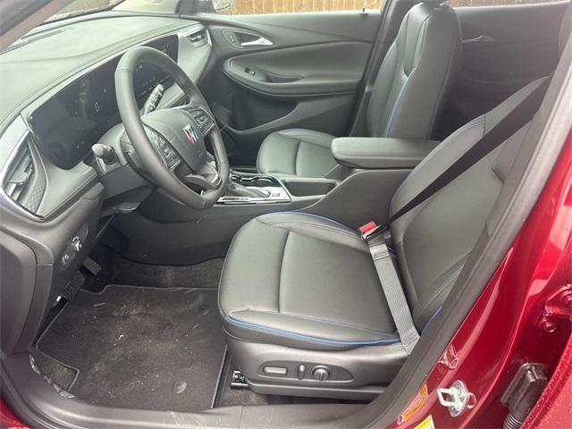new 2025 Buick Encore GX car, priced at $25,990