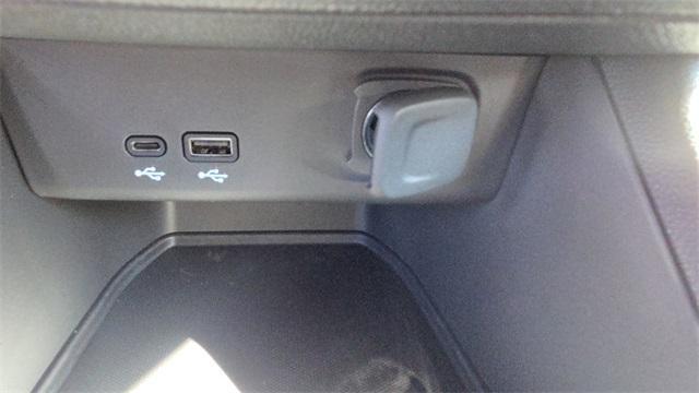 new 2026 Buick Envista car