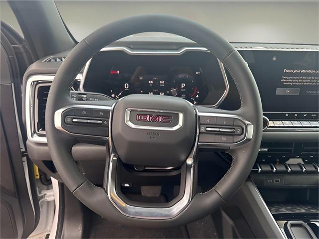 new 2025 GMC Canyon car, priced at $41,565