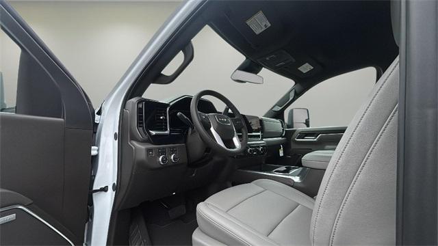 new 2025 GMC Sierra 2500 car, priced at $77,590