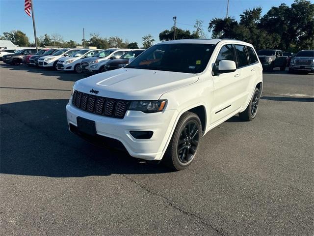 used 2018 Jeep Grand Cherokee car, priced at $21,548