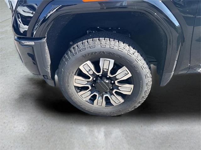 new 2025 GMC Sierra 2500 car, priced at $83,159