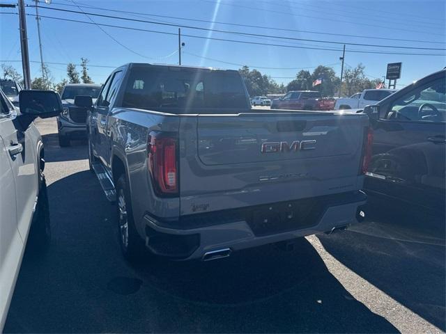 new 2025 GMC Sierra 1500 car, priced at $74,400