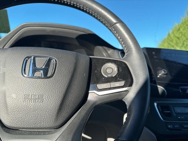 used 2022 Honda Pilot car, priced at $32,995