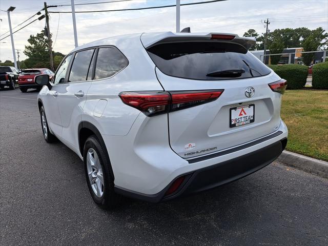 used 2023 Toyota Highlander car, priced at $33,000