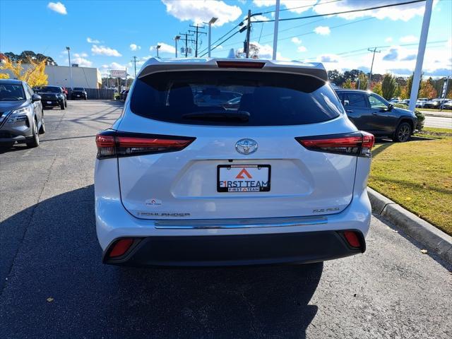 used 2023 Toyota Highlander car, priced at $39,700