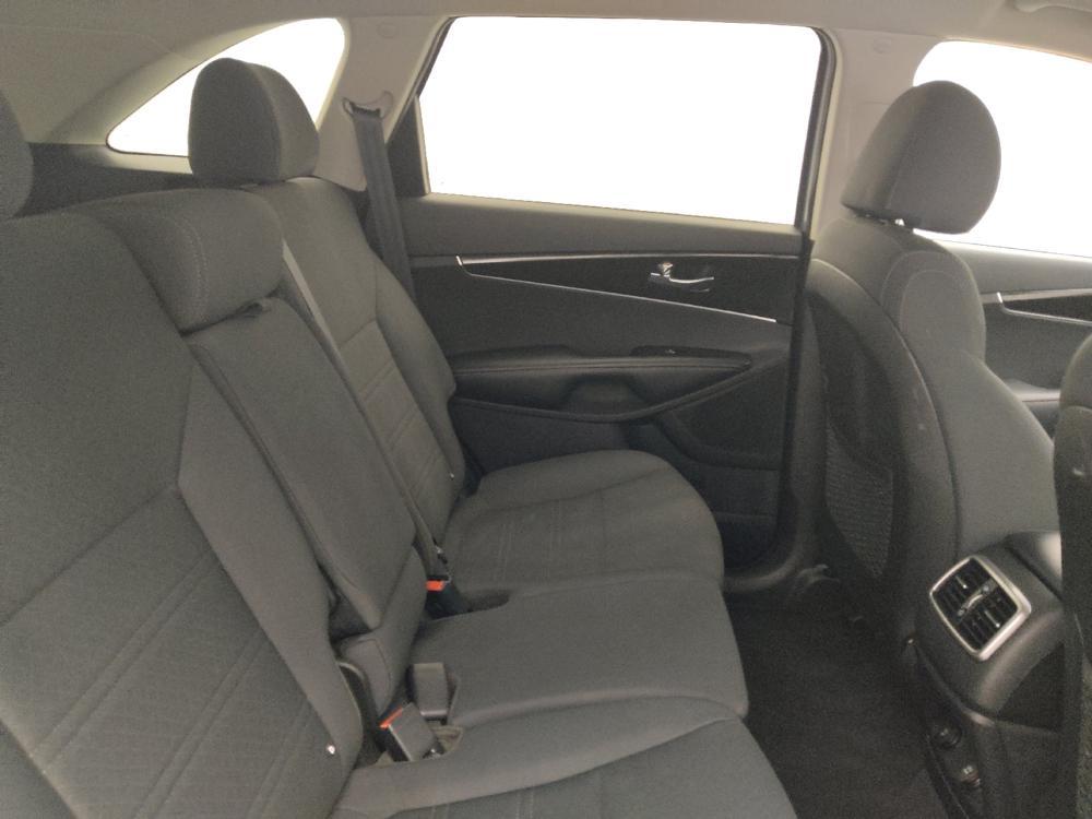used 2020 Kia Sorento car, priced at $19,295