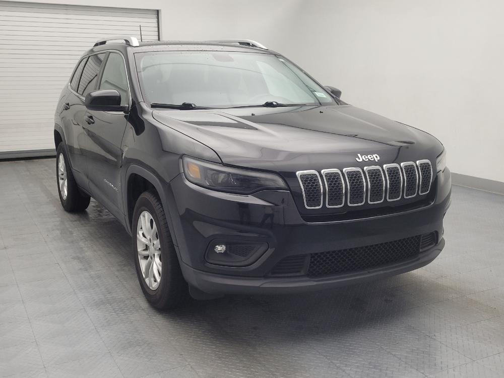 used 2019 Jeep Cherokee car, priced at $17,995