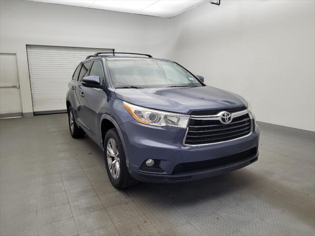 used 2016 Toyota Highlander car, priced at $20,595