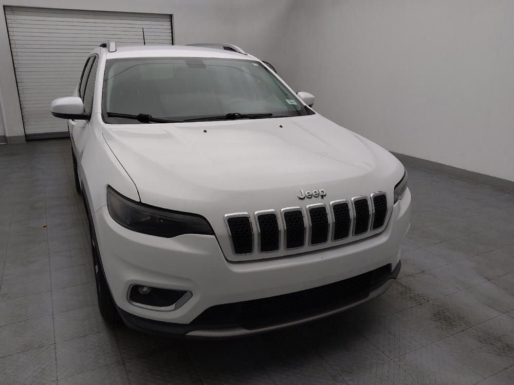 used 2019 Jeep Cherokee car, priced at $17,395