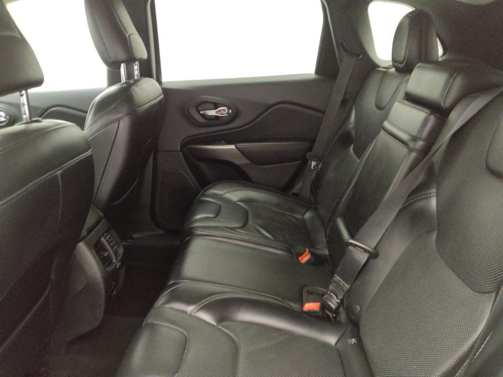 used 2019 Jeep Cherokee car, priced at $17,395