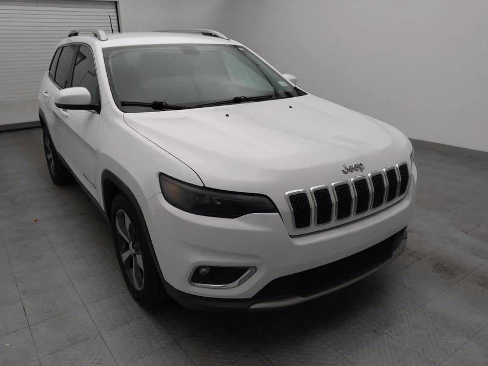 used 2019 Jeep Cherokee car, priced at $17,395