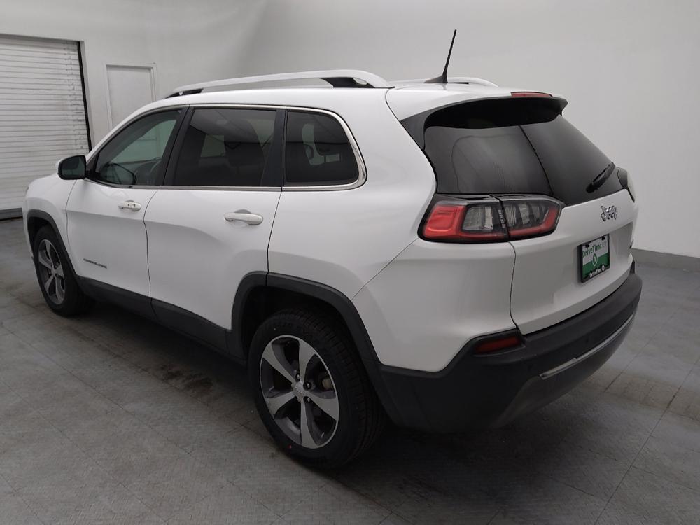 used 2019 Jeep Cherokee car, priced at $17,395
