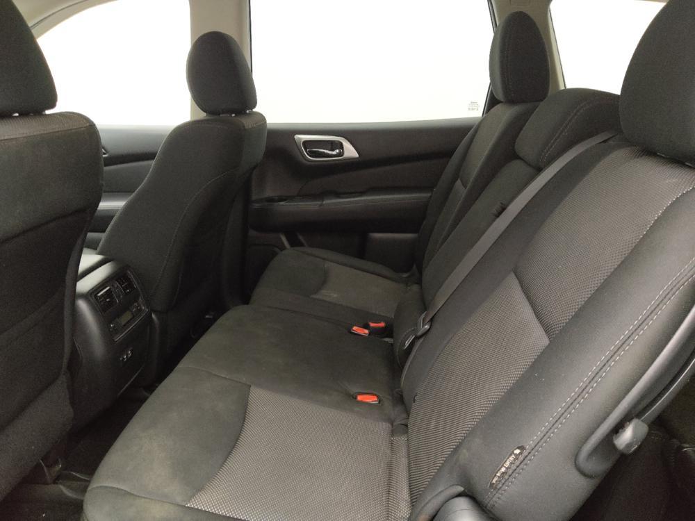 used 2020 Nissan Pathfinder car, priced at $19,295