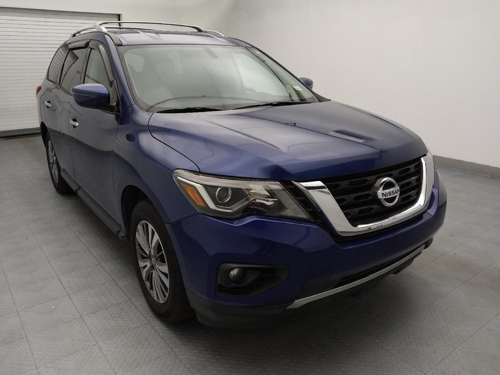 used 2020 Nissan Pathfinder car, priced at $19,295