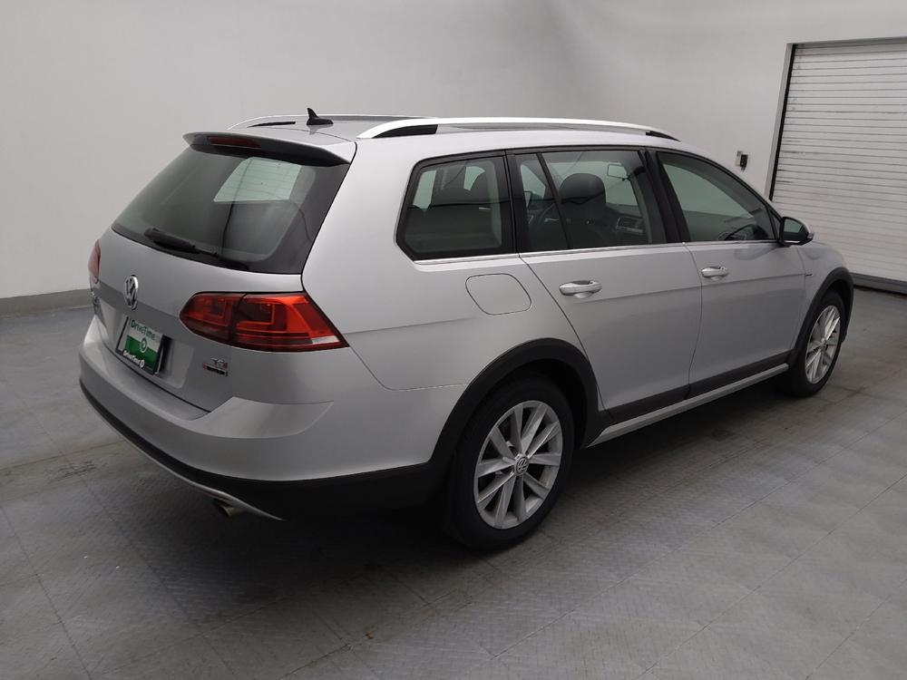 used 2017 Volkswagen Golf Alltrack car, priced at $18,495