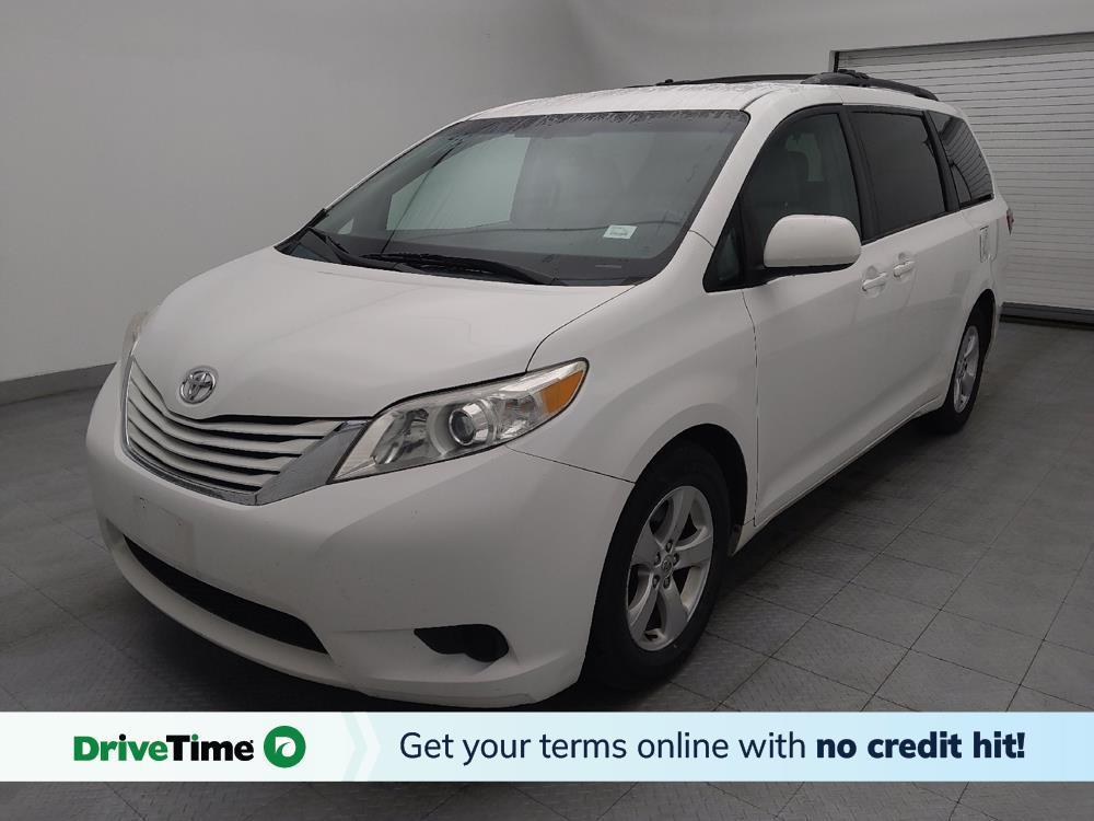 used 2015 Toyota Sienna car, priced at $17,495