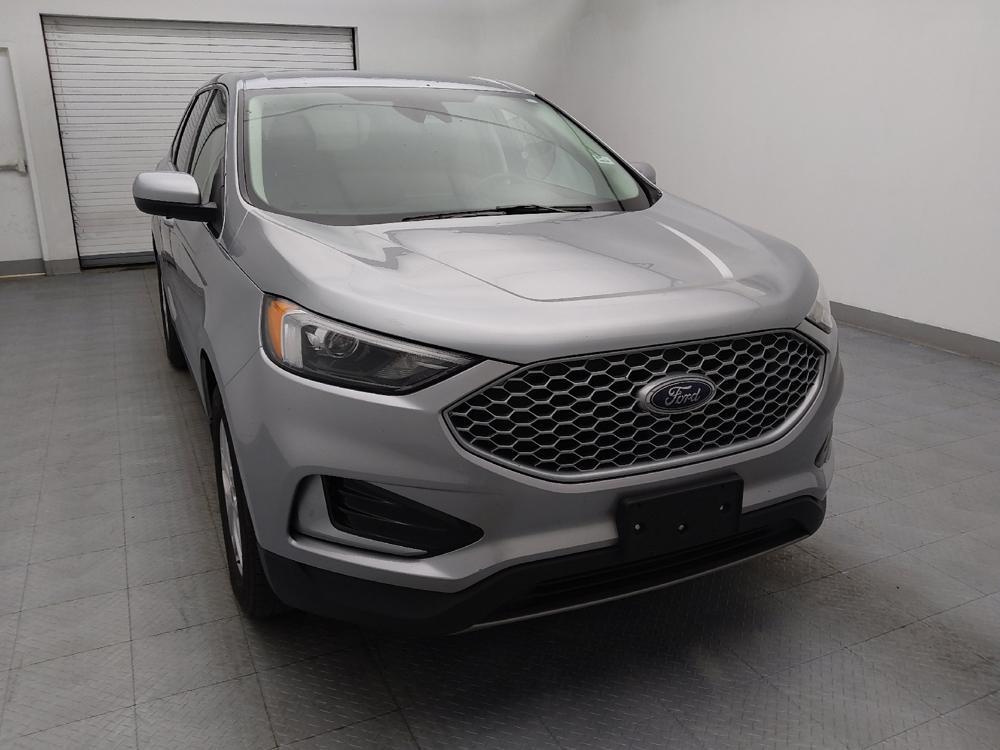 used 2024 Ford Edge car, priced at $25,495