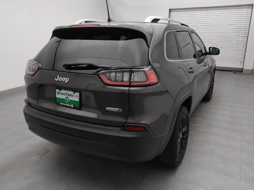 used 2019 Jeep Cherokee car, priced at $17,595