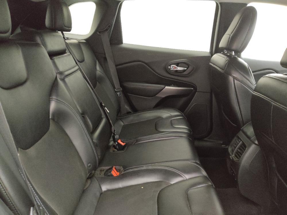 used 2019 Jeep Cherokee car, priced at $17,595