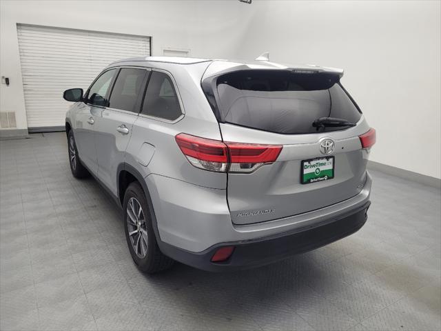 used 2019 Toyota Highlander car, priced at $26,095
