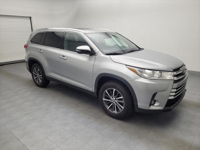 used 2019 Toyota Highlander car, priced at $26,095