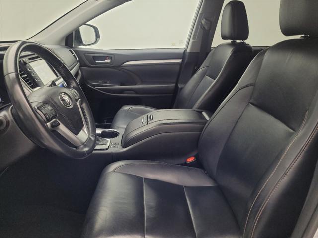 used 2019 Toyota Highlander car, priced at $26,095