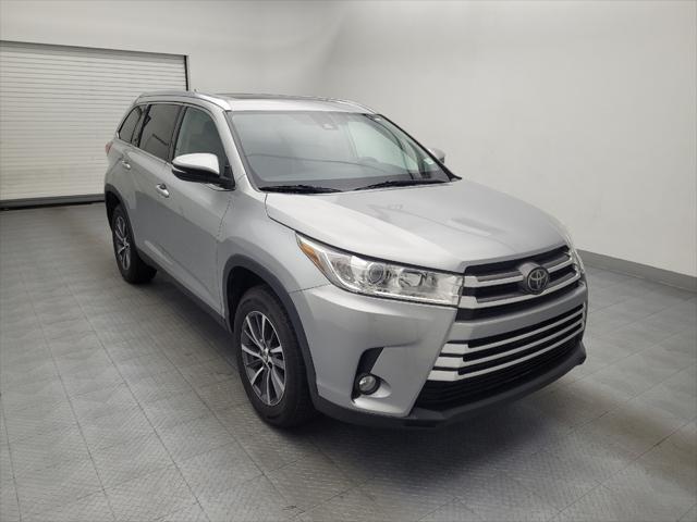 used 2019 Toyota Highlander car, priced at $26,095