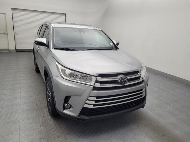 used 2019 Toyota Highlander car, priced at $26,095