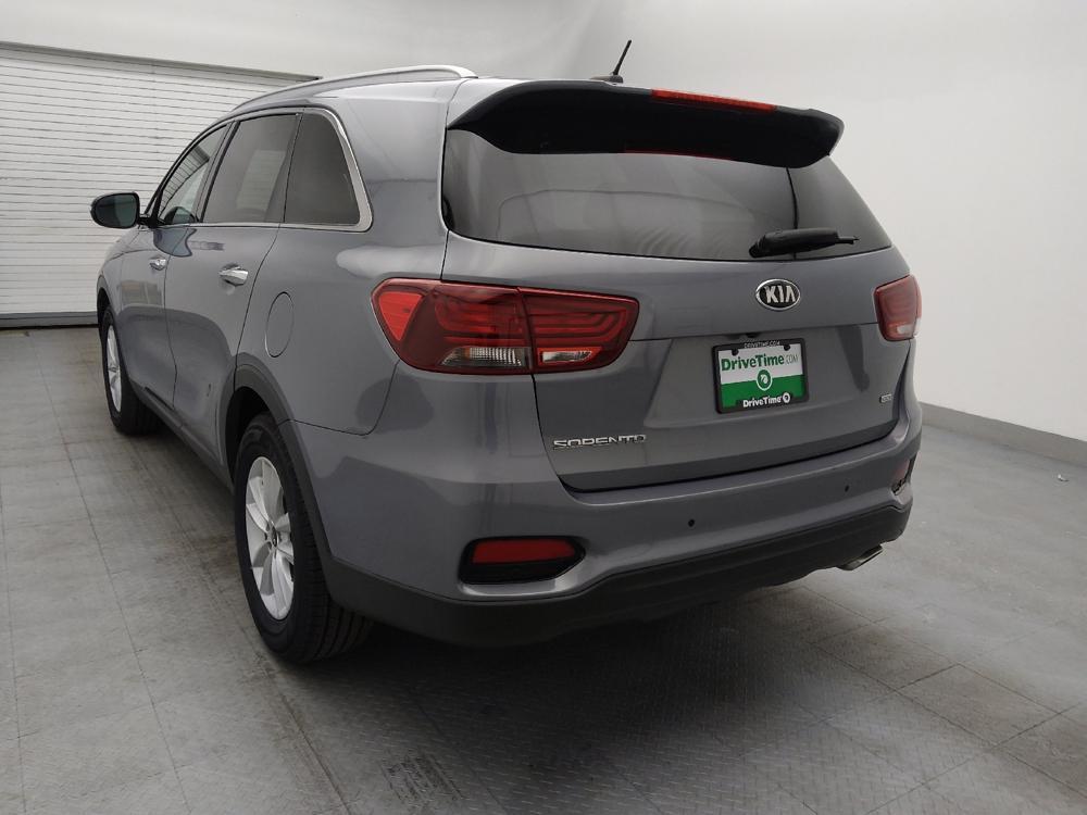 used 2020 Kia Sorento car, priced at $18,895