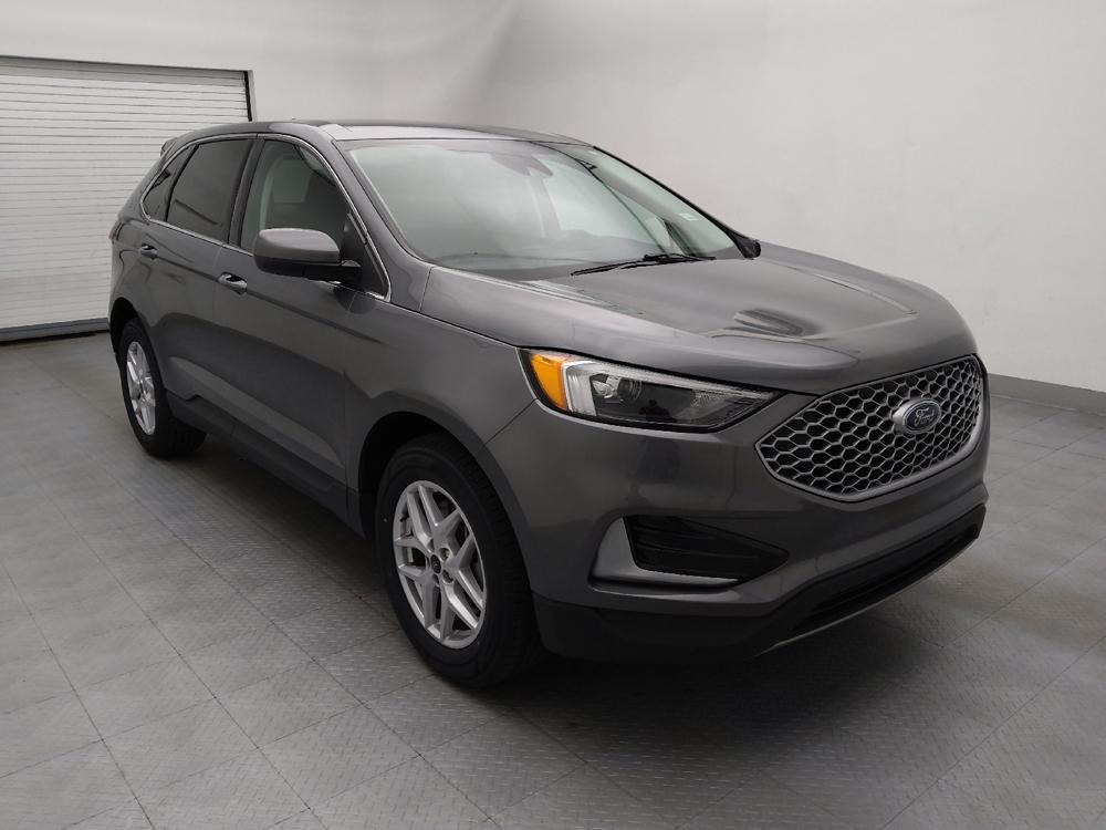 used 2024 Ford Edge car, priced at $24,895