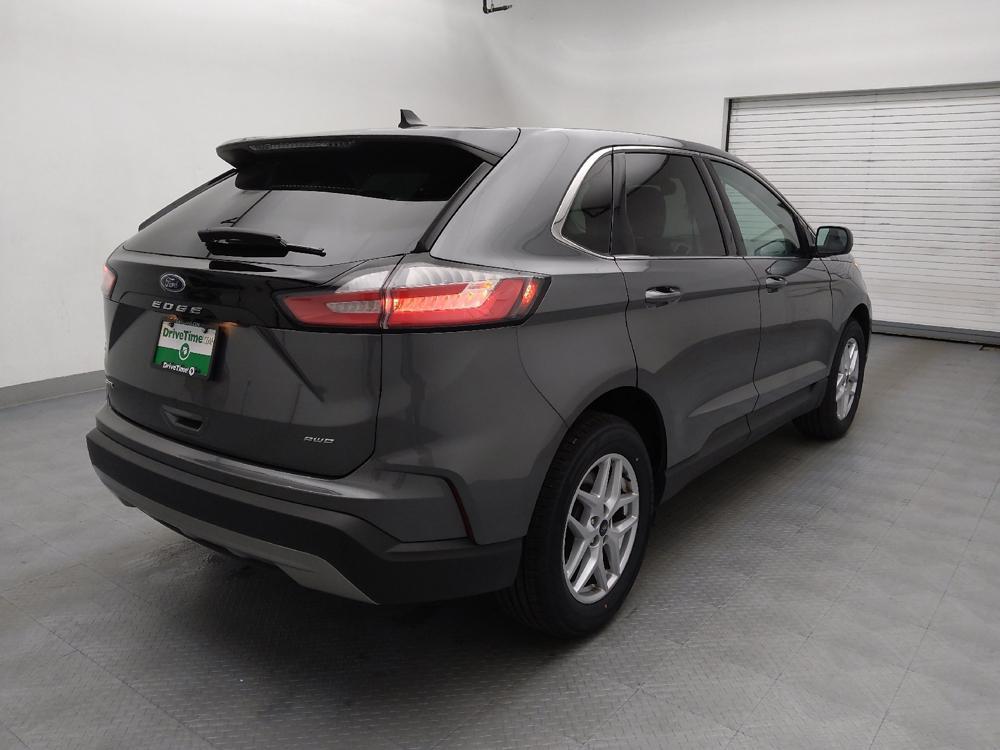 used 2024 Ford Edge car, priced at $24,895