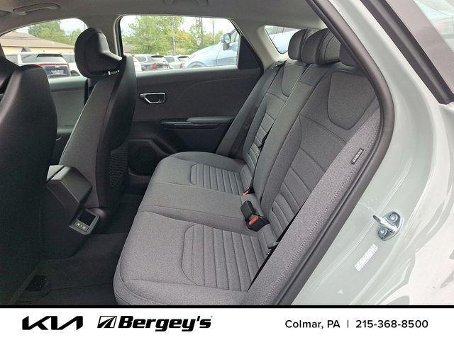 new 2025 Kia K4 car, priced at $25,076