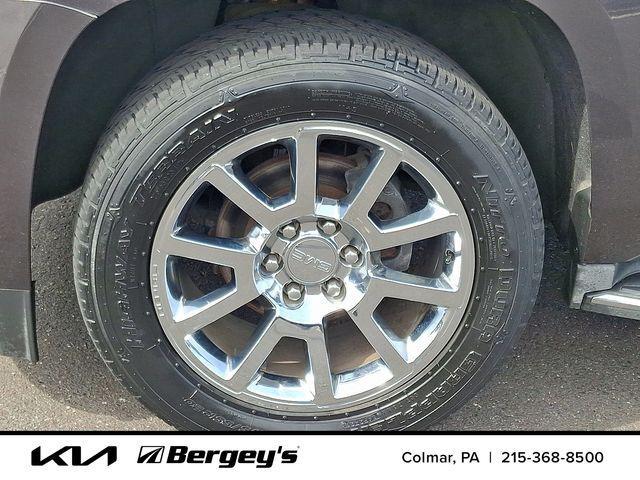 used 2016 GMC Yukon car, priced at $24,958