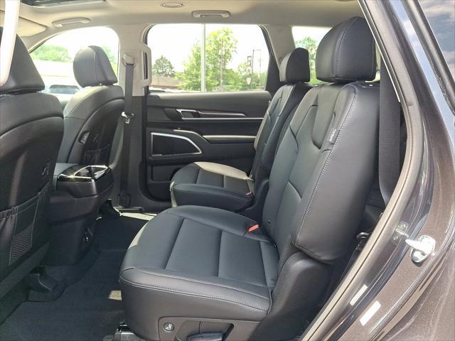 new 2025 Kia Telluride car, priced at $42,530