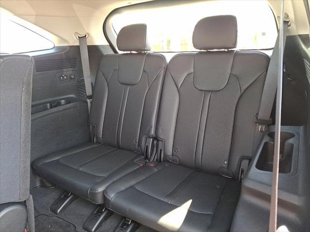 used 2023 Kia Sorento car, priced at $32,959