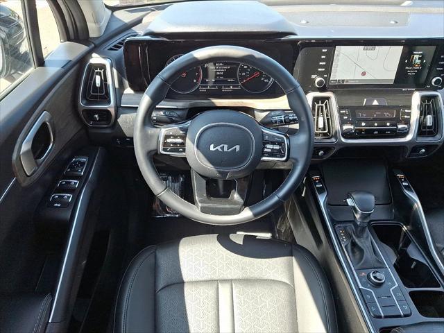 used 2023 Kia Sorento car, priced at $32,959